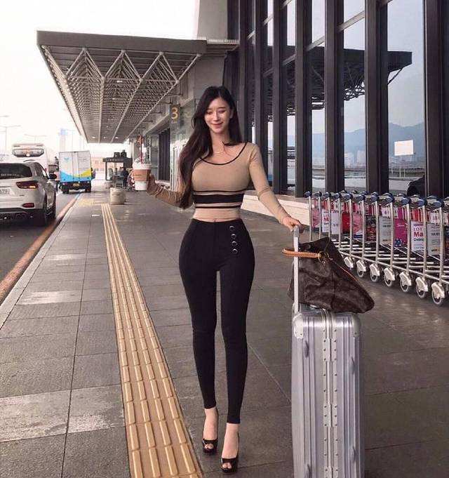 亿德体育