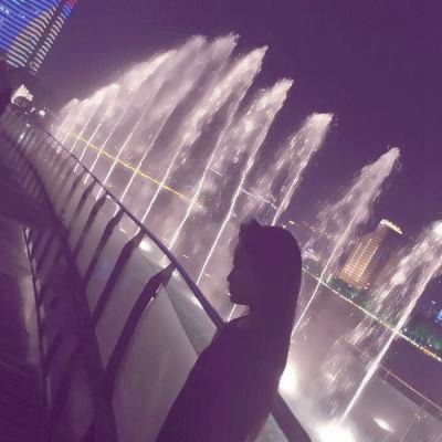 小S全家为其提前庆生 和老公依偎在一起太甜了